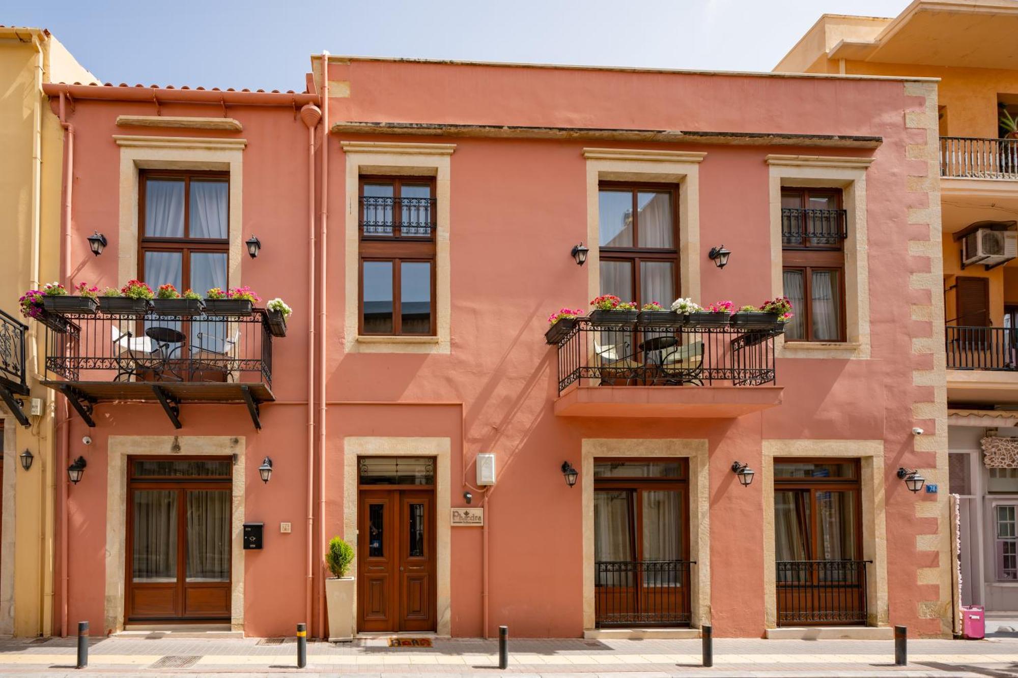 Phaedra Suites (Adults Only) Ретимно Екстериор снимка