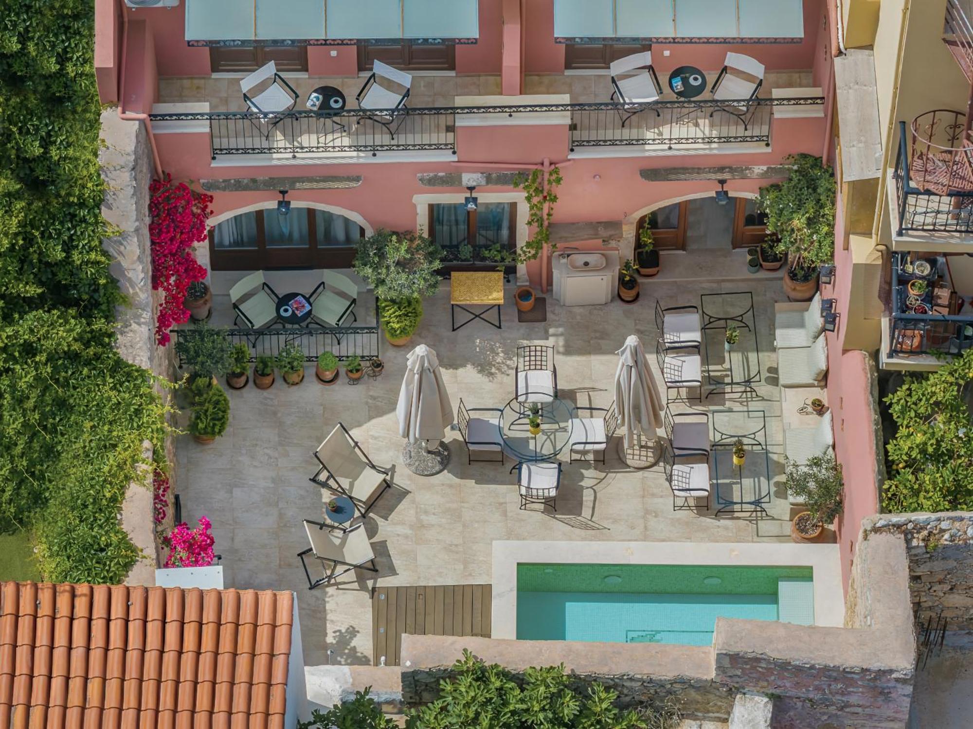 Phaedra Suites (Adults Only) Ретимно Екстериор снимка